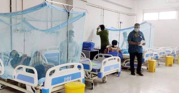 ডেঙ্গুতে আরও ৩ জনের মৃত্যু, একদিনে হাসপাতালে ৫৮০ রোগী ডেঙ্গুতে আরও ৩ জনের মৃত্যু, একদিনে হাসপাতালে ৫৮০ রোগী