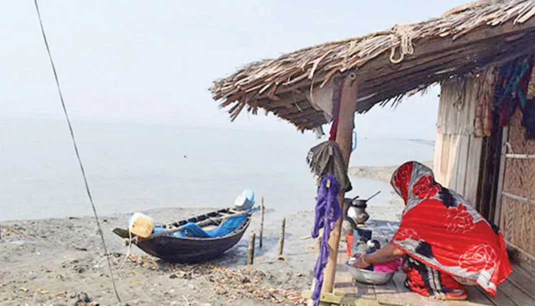 কয়রায় ১ হাজার ১৭২ কোটি টাকার প্রকল্পের ৪৩.৯৮% কাজ সম্পন্ন: উপকূলের মানুষের জীবনমানে আসবে আমূল পরিবর্তন কয়রায় ১ হাজার ১৭২ কোটি টাকার প্রকল্পের ৪৩.৯৮% কাজ সম্পন্ন: উপকূলের মানুষের জীবনমানে আসবে আমূল পরিবর্তন
